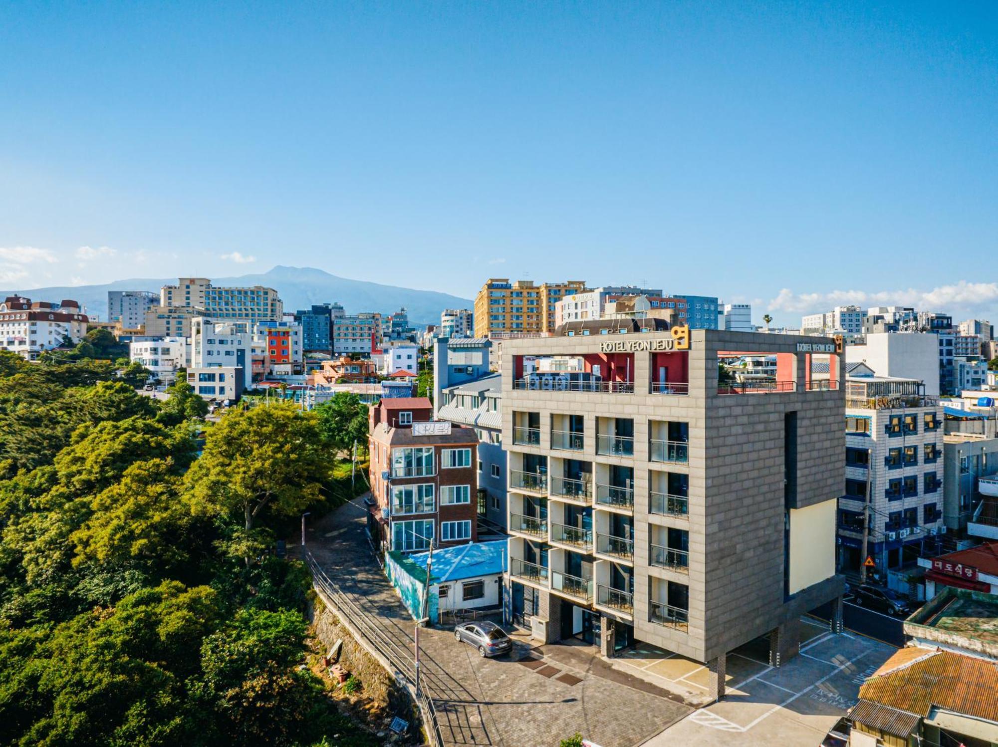 Hotel Yeon Согвіпо Екстер'єр фото