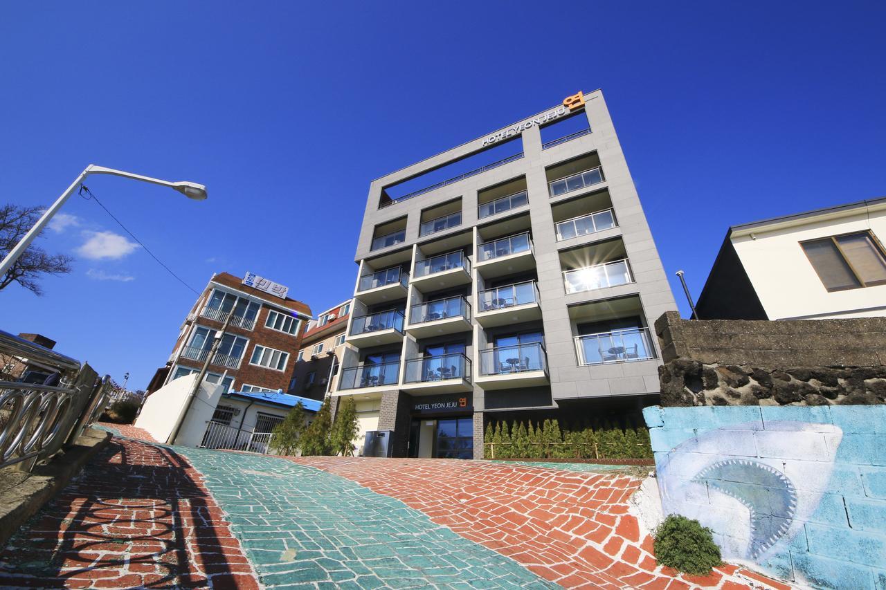 Hotel Yeon Согвіпо Екстер'єр фото